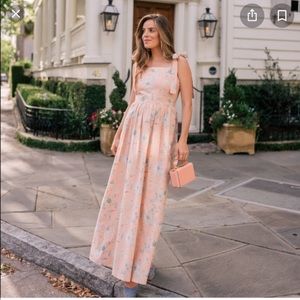 Gal Meets Glam Makenna dress